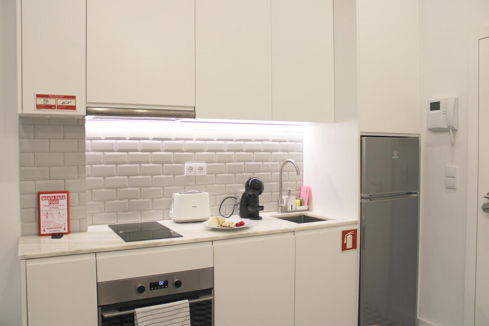 Modern Flat Near Trindade By Lovelystay OOporto Exteriör bild
